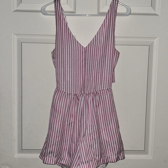 GLAM Romper Size Large - Picture 2 of 6